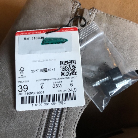 Zara size 39 new suede high heels - Picture 7 of 7